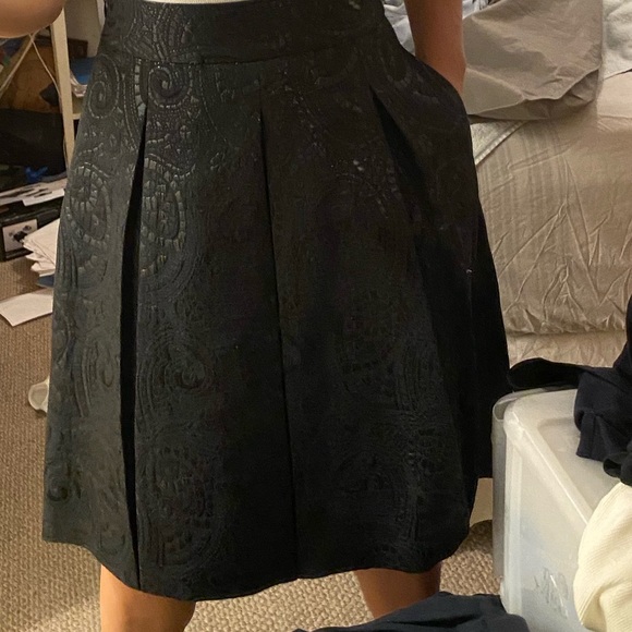 Banana Republic skirt - Picture 8 of 13